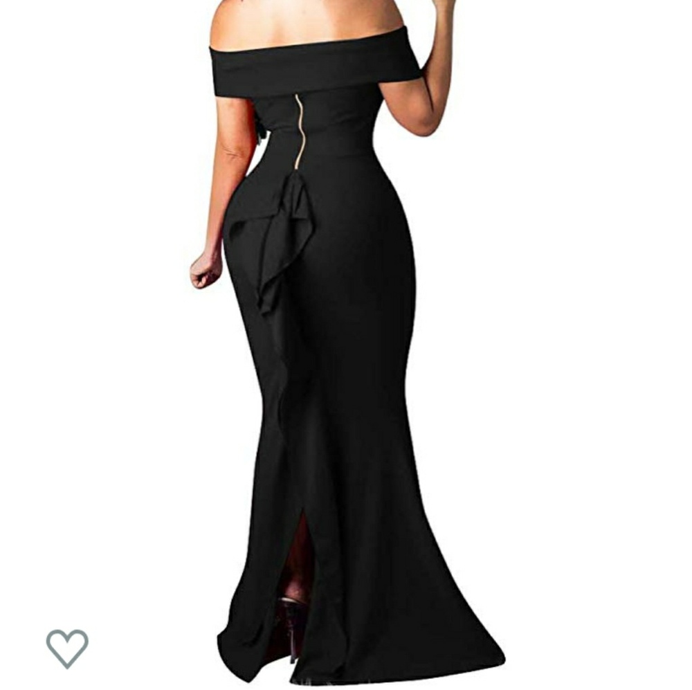 Black fishtaildress